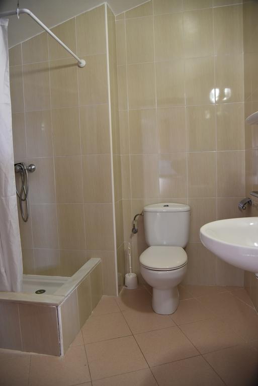 Apartamentos Ar Dosjoimi Лорет де Мар Екстериор снимка