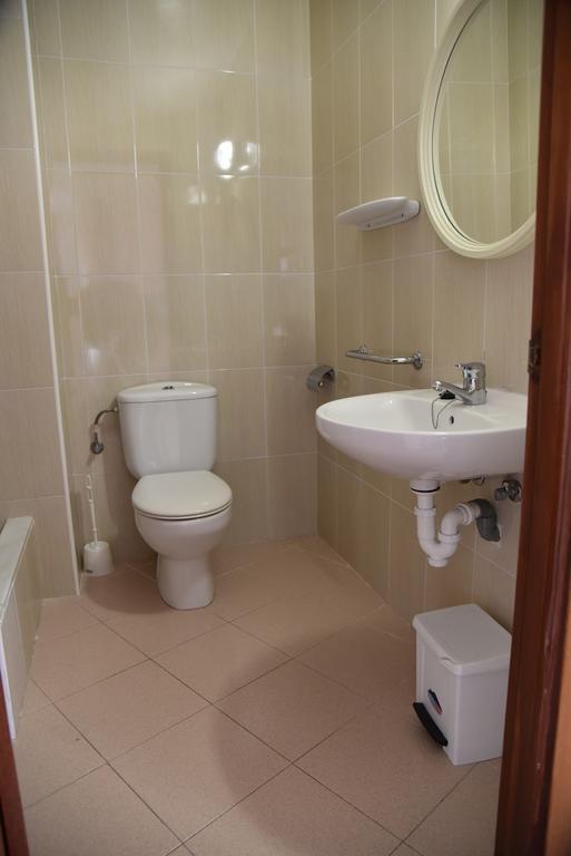 Apartamentos Ar Dosjoimi Лорет де Мар Екстериор снимка