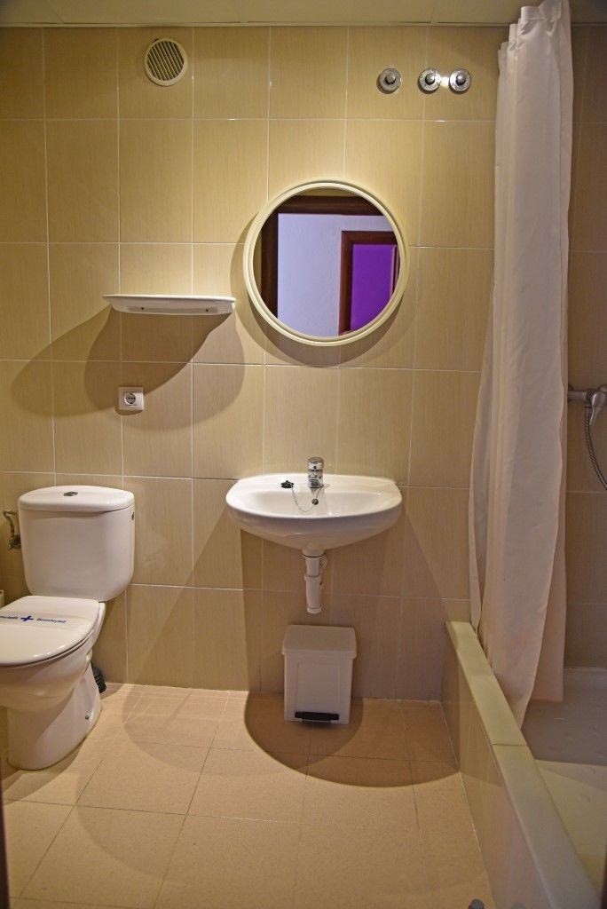 Apartamentos Ar Dosjoimi Лорет де Мар Екстериор снимка