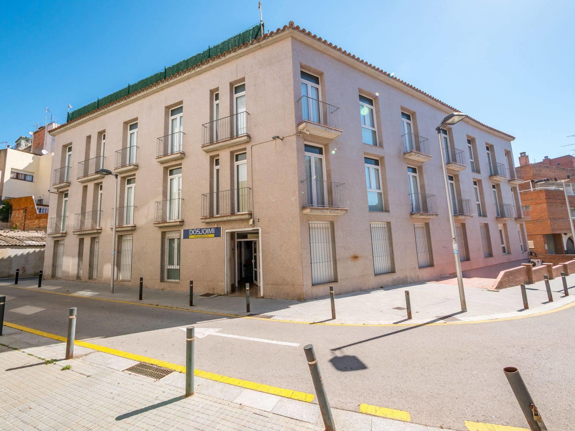 Apartamentos Ar Dosjoimi Лорет де Мар Екстериор снимка