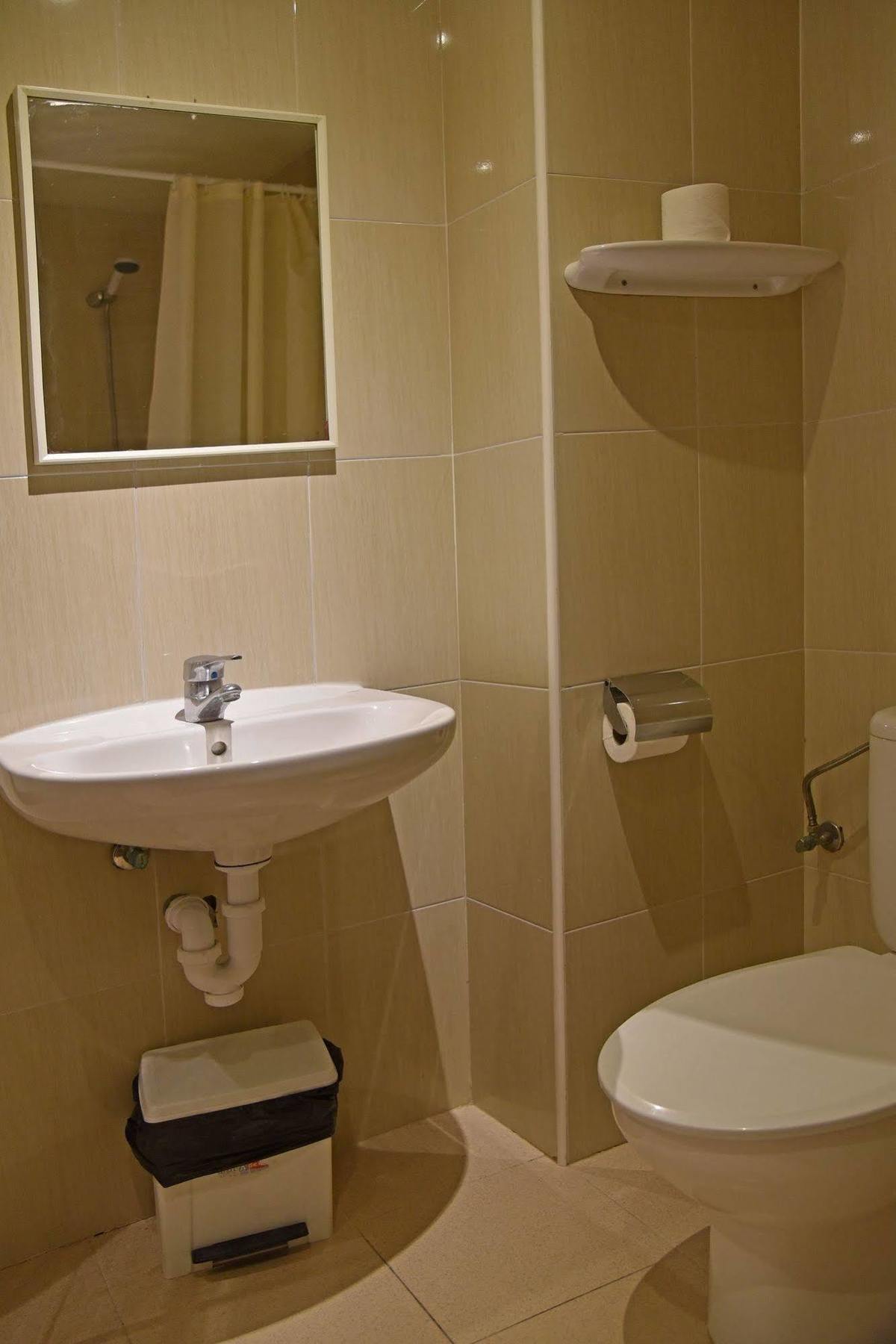 Apartamentos Ar Dosjoimi Лорет де Мар Екстериор снимка