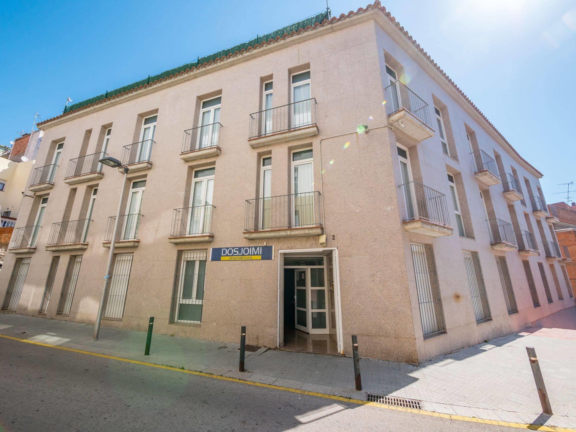 Apartamentos Ar Dosjoimi Лорет де Мар Екстериор снимка